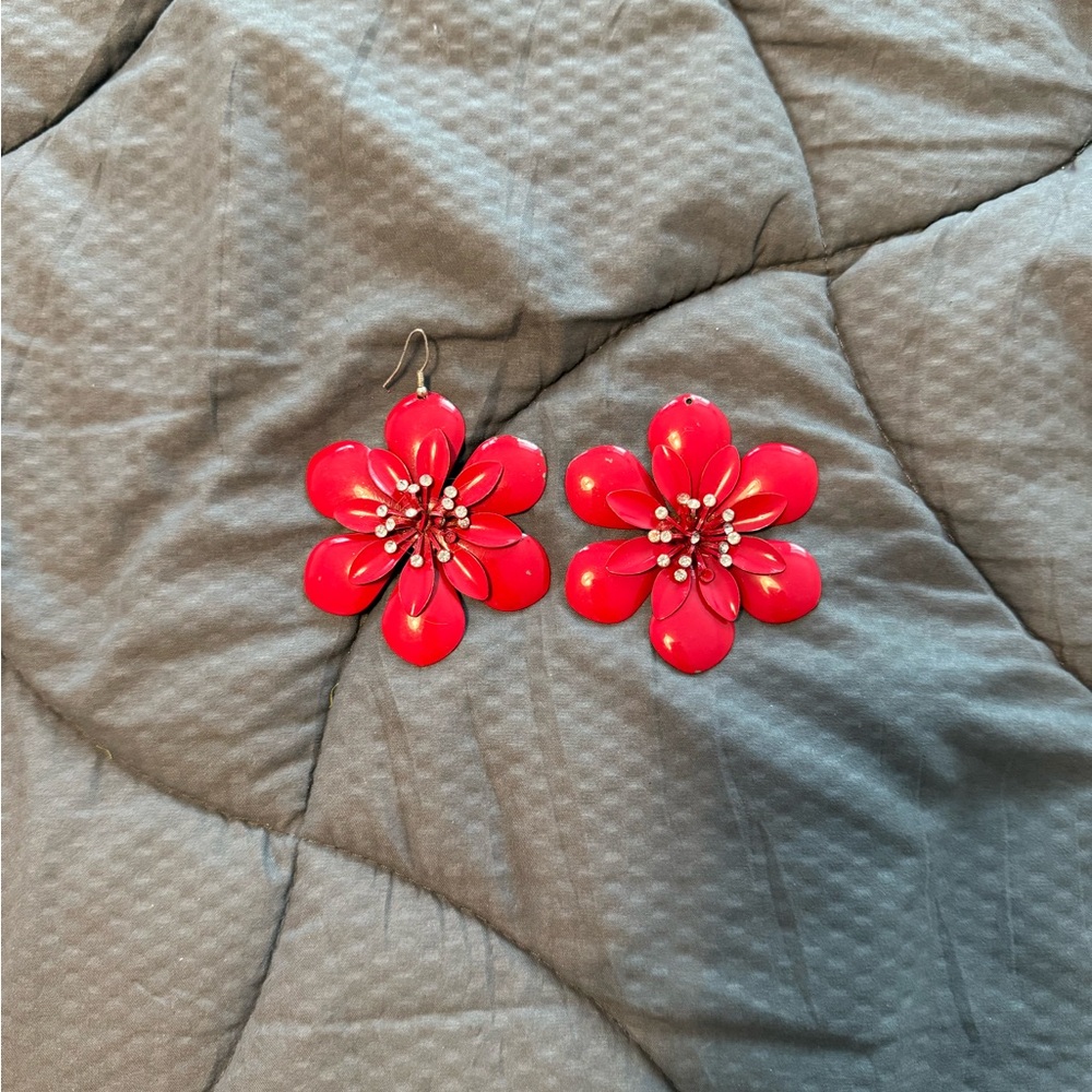 Floral Red Earrings - used - one is broken.
